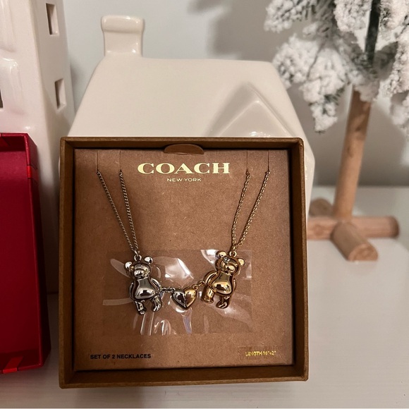Teddy Bear Heart Friendship Necklace Set 🐻 - Picture 5 of 11